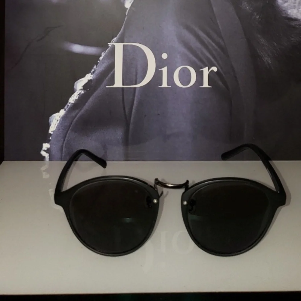 Chll‎ Eyebuydirect Sunglasses